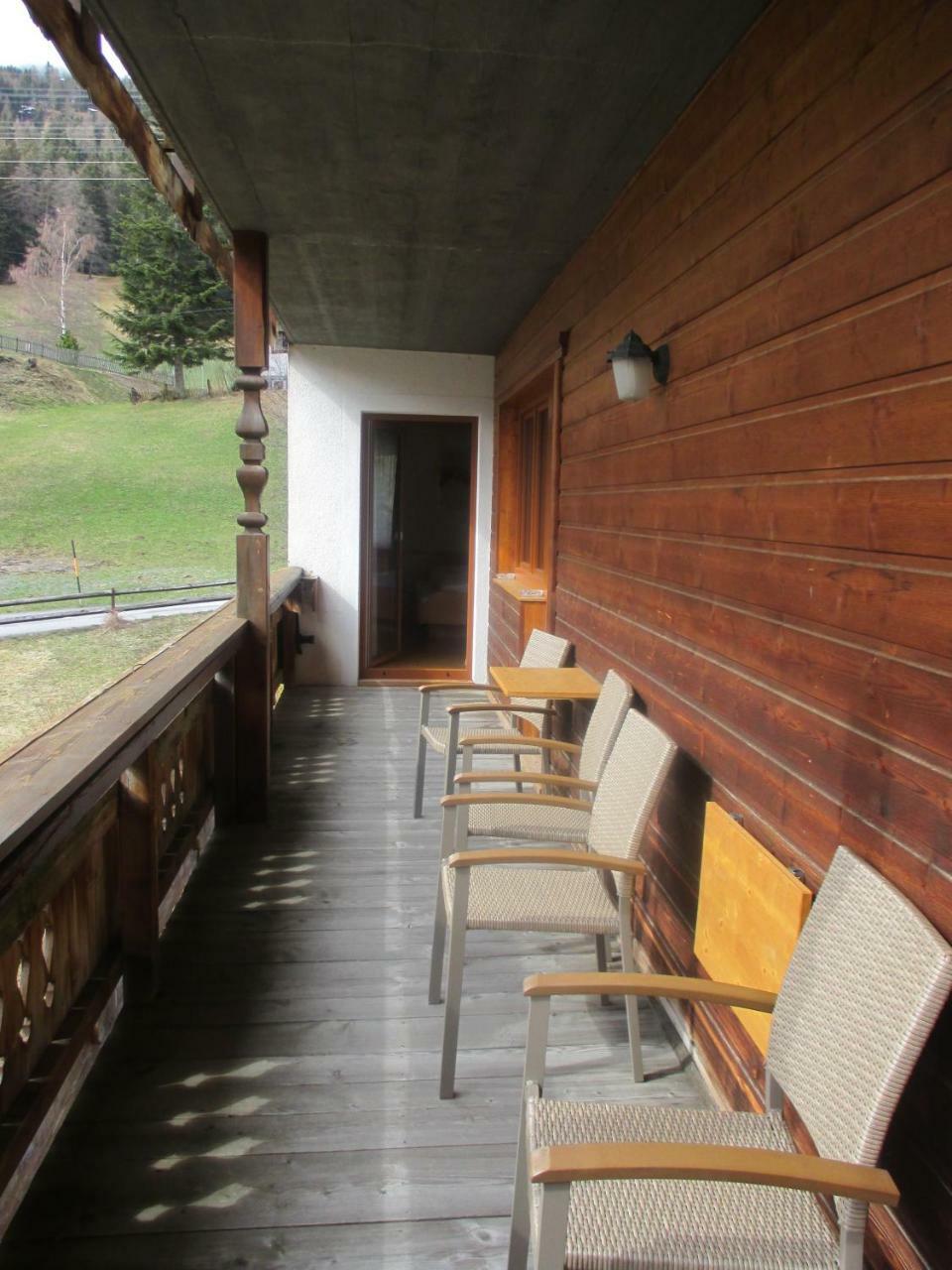 Gasthof Hirschen ヴェンス エクステリア 写真
